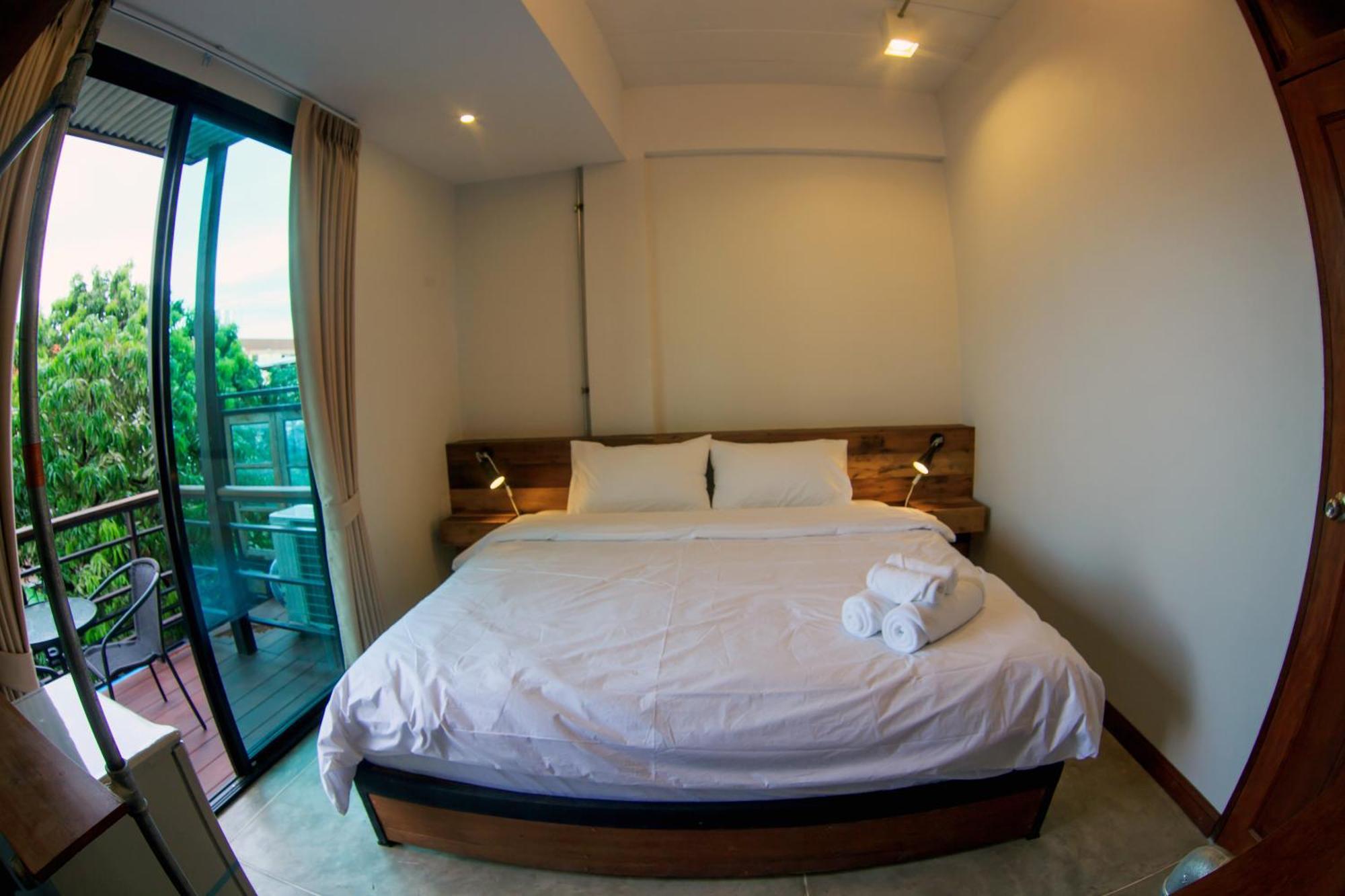 The Arak Bed Bar And Hostel Τσιάνγκ Μάι Δωμάτιο φωτογραφία